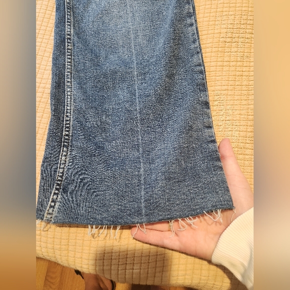 NWOT Pilcro Jeans Size 32. Very Flattering Style! - Picture 2 of 6